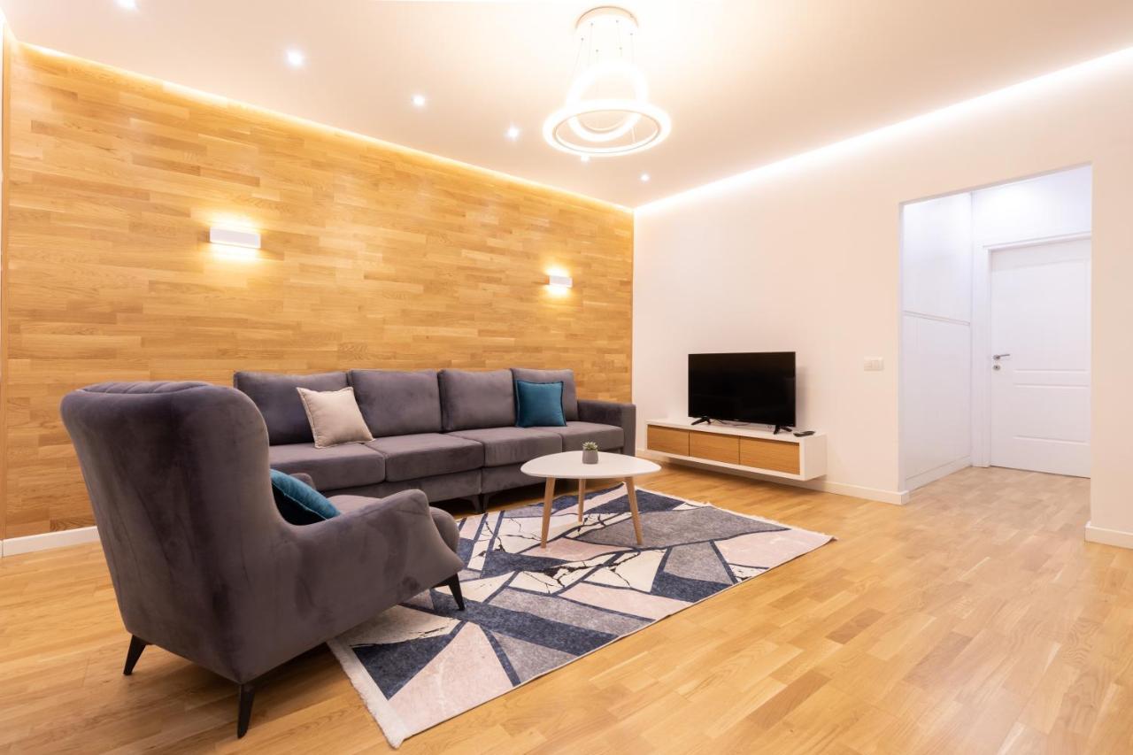 Exclusive 2 Bedrooms Apartment Tirana Exterior photo