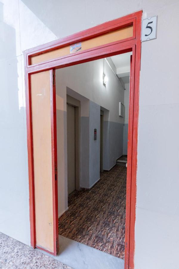 Exclusive 2 Bedrooms Apartment Tirana Exterior photo